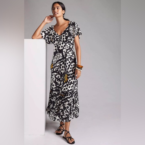 FARM Rio Dresses & Skirts - Anthropologie Farm Rio Flutter-Sleeved Maxi Dress size Small Petite